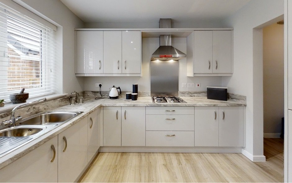 Instagram Duropal 160 Llanmoor Light Cortona